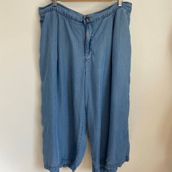 Signature Reitmans Women's Size 20 Blue Denim Cropped Capris Pantaloons Pants - Picture 1 of 10